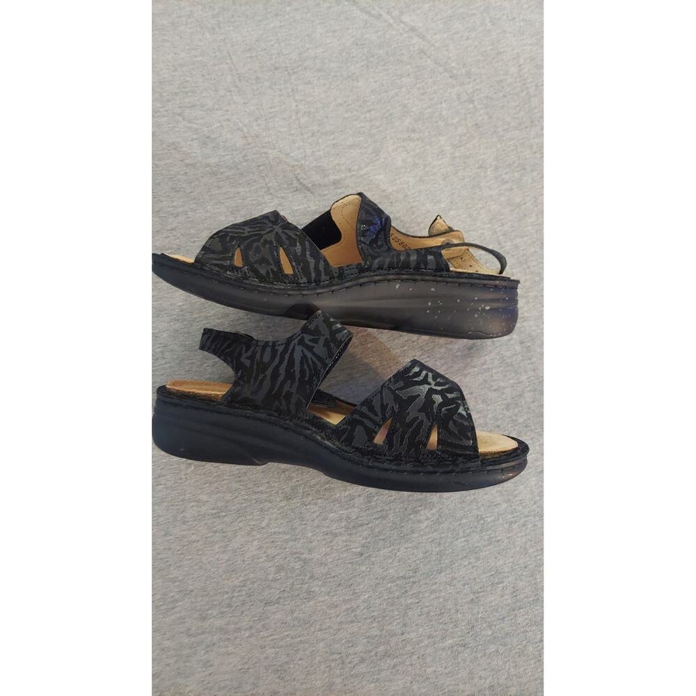 Finn Comfort Mellow Barbuda Strappy Leather Women Sandals Sz US 6.5  37